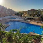 Orlando Costa Adeje Apartmán *
